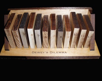 Dewey's Dilemma - Holzpuzzle für Büchernerds - Einzigartige Geschenkidee für Buchliebhaber