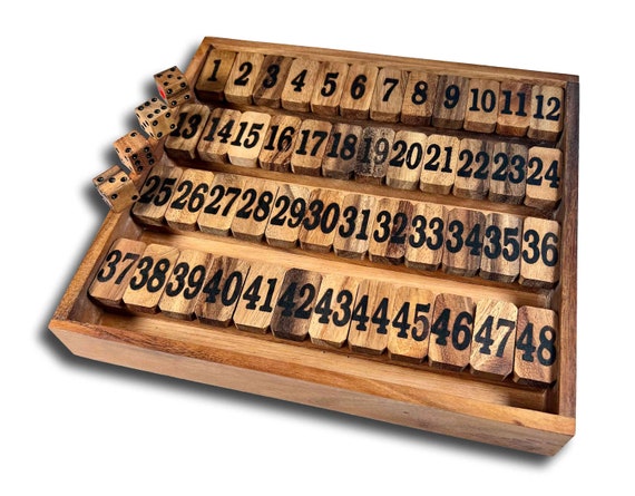 Dadi Di Legno Per Il Gioco Da Tavolo Immagine Stock - Immagine di dado