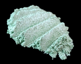 Icy Pastel Green Eye Shadow Num. 288 Tidewater Glacier – Silvery Frosted Pale Mint Shimmer Loose Pigment Eyeshadow – Mermay 2022 - Vegan