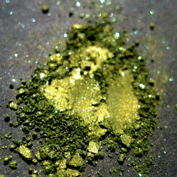 Metallic Green Eye Shadow "Monster's Bride" – Olive with Gold Shimmer & Glitter Eyeshadow Num. 151 - Halloween 2013 Monster's Ball - Vegan