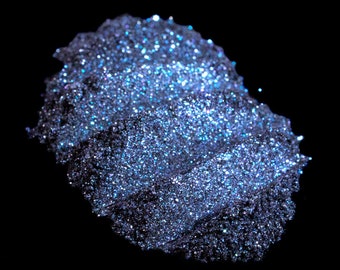 Iridescent Black Eye Shadow Num. 302 Yule Cat – Silver & Blue Shimmer, Aqua to Lavender Color Shifting Glitter Mineral Eyeshadow – Vegan