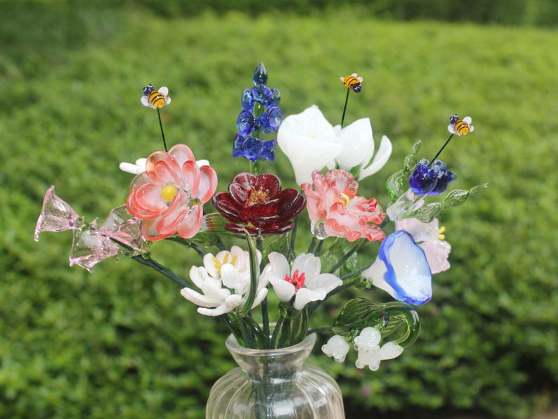 Personalized Birth Month Gift | Glass Flower Bouquet | Valentine's, Wedding, or Mother's Day Present image 2