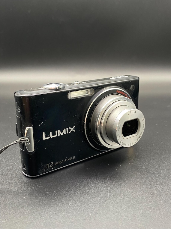 Lumix DMC-FX60 DIGITAL CAMERA/DIGICAM] PANASONIC LUMIX DMC-FX60 in