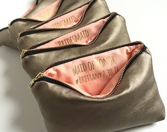 Set of 5 Personalized Bridesmaid Gifts. Gold Vegan Leather Bags. Custom Bridesmaid Proposal Multipack Set. Makeup Bag Set