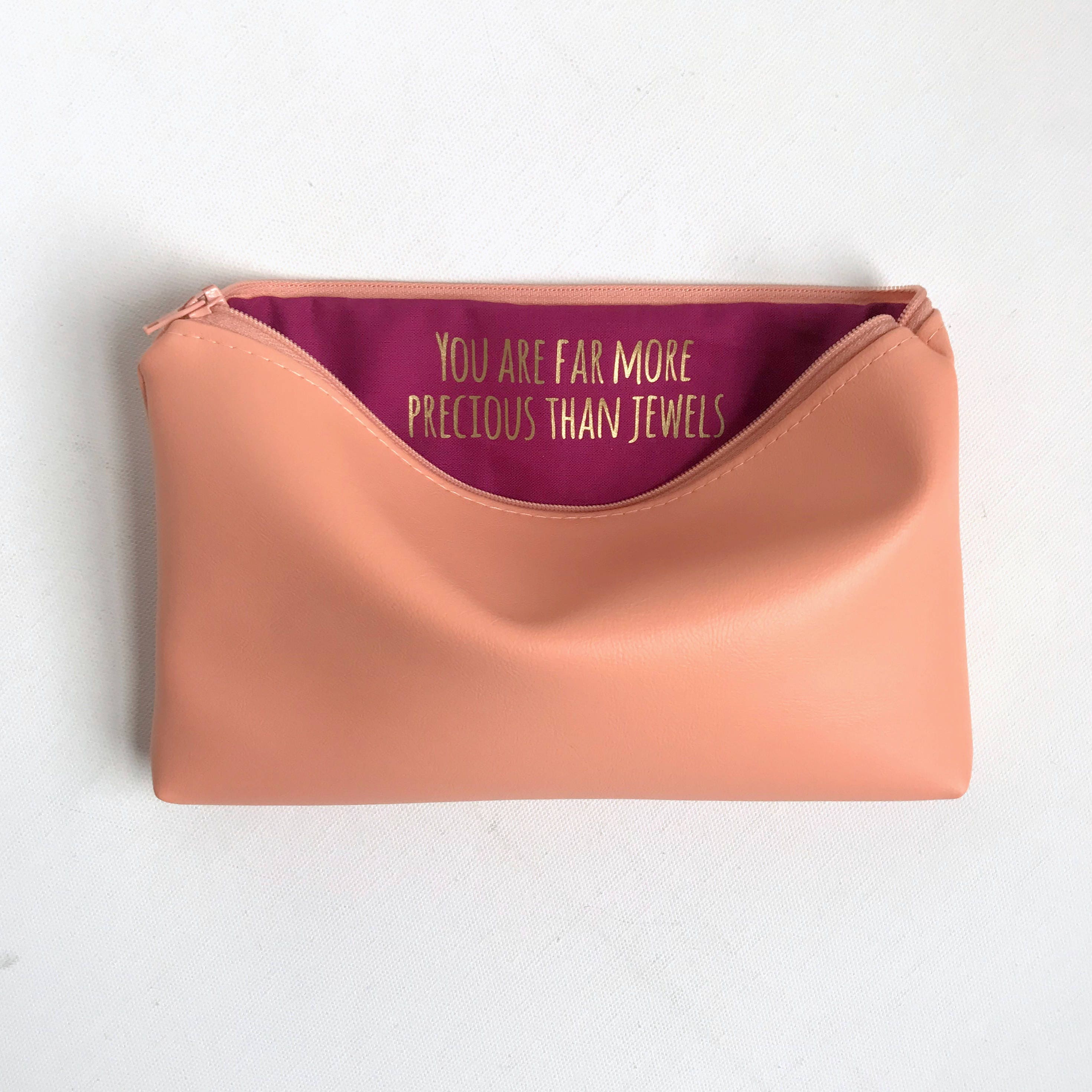 🖤Chanel Beauty VIP Xmas Gift Cosmetic Clutch Pouch Handbag &  Keyring🖤Genuine