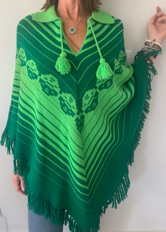 Vintage 70's Poncho, Green Poncho