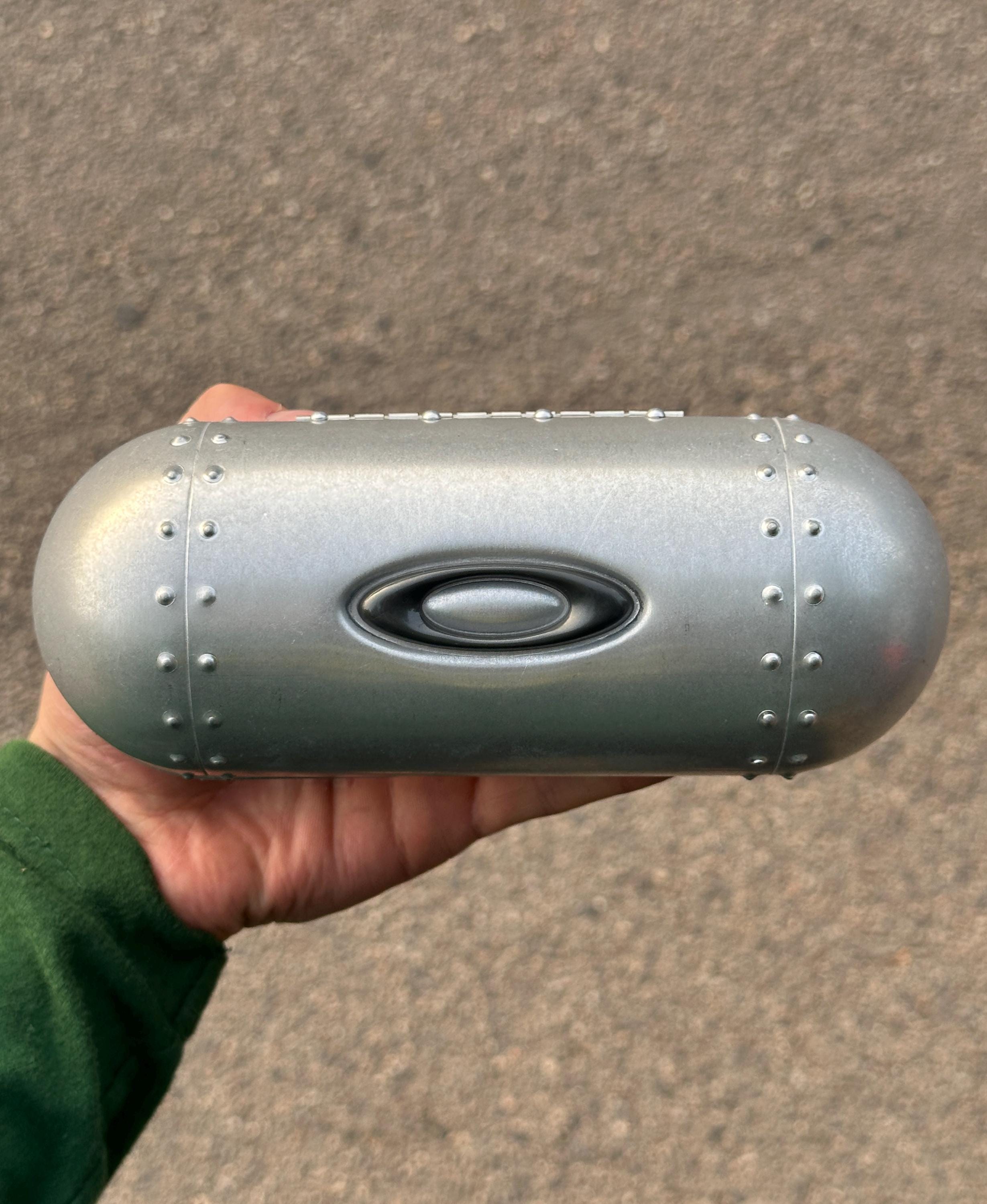 Oakley case - Etsy 日本