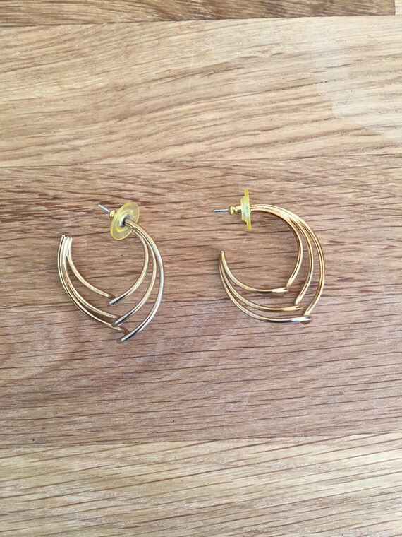Gold Vintage Wave Hoops - image 2
