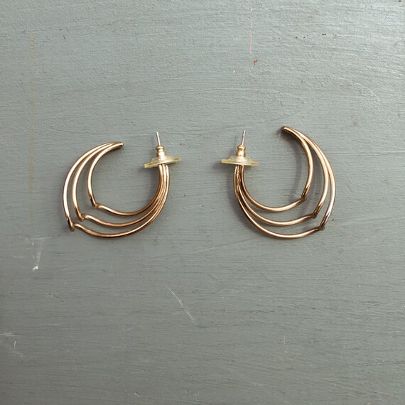 Gold Vintage Wave Hoops - image 1