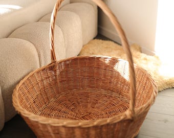 Large Willow Flower Basket, Handmade Wicker Basket for Florist, Rustic Floral Display Basket