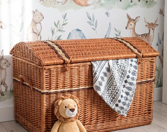 Rattan Storage Trunk with Lid, Designer Wicker Chest for Living Room or Nursery, Boho Rustic Handmade Textured Accent Piece