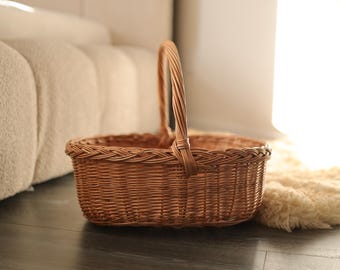 Wicker Flower Basket, Oval Rattan Basket with Handle, Handmade Rustic Floral Basket, Natural Decor