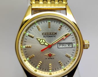 Japanese Citizen 8200 Automatic, Men’s Wrist Watch, Silver colour Dial, looser chain.