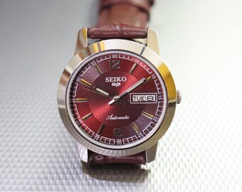 Victorinox Swiss Army Field Watch 30mm Water Resistant 100m  display picture 3