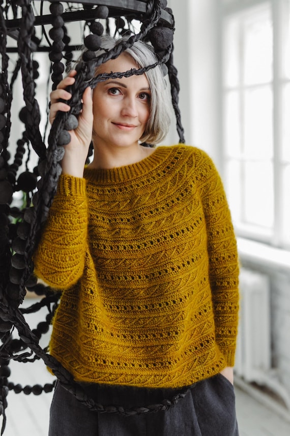 Crochet Sweater Pattern – Zelts Textured Round Yoke (PDF Pattern