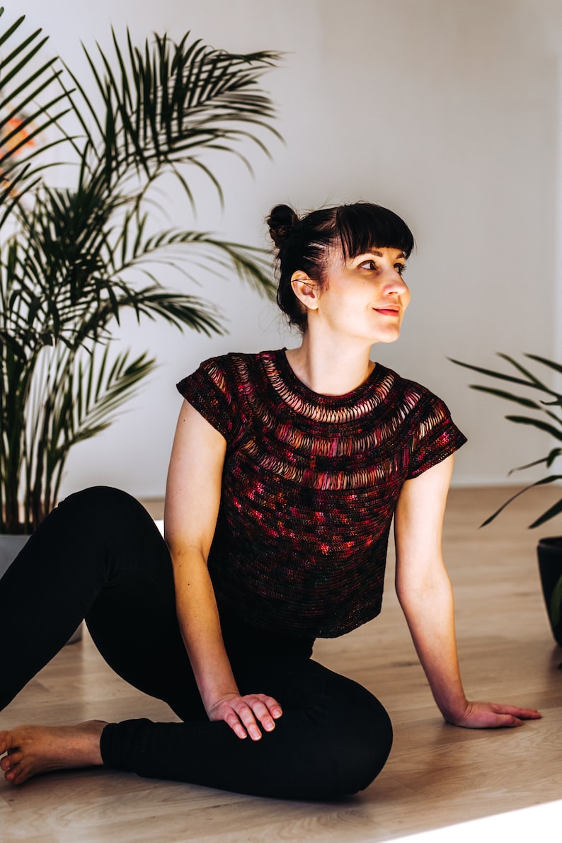 Lyrata Crochet Top Pattern: Broomstick Lace Tee (PDF) image 6