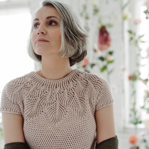 Crochet Top Pattern PDF – Sivu Tee, Summer Top (English, German, Spanish)