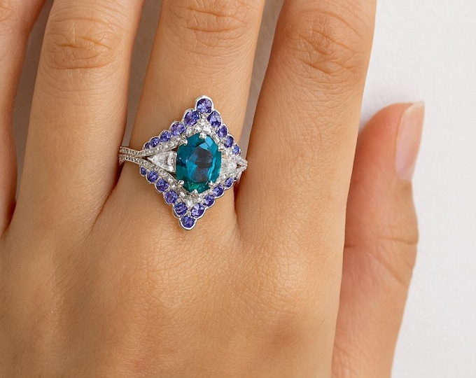 18K White Gold Tanzanite Diamond Cocktail Ring for Women Luxury Oval Zirconia Tanzanite Statement Ring, Fine Designer Jewelry Gift