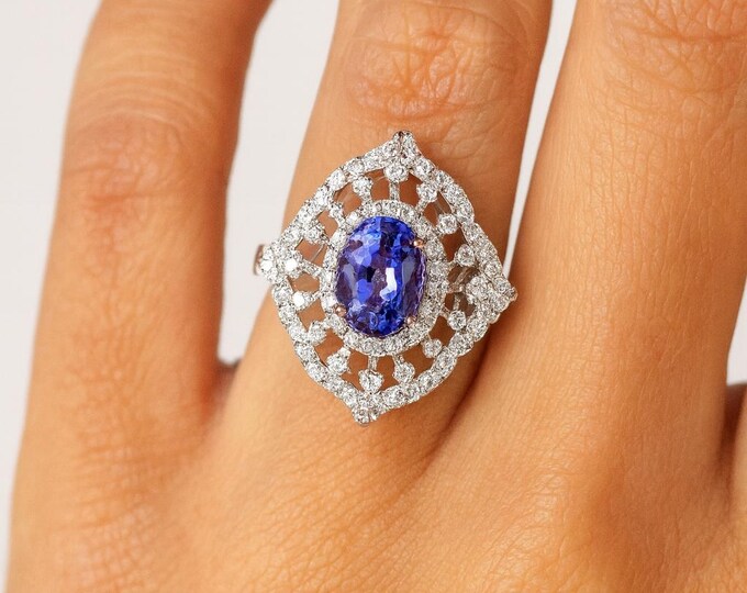 3.83ct Tanzanite and Diamond Ring Natural Oval Cut Tanzanite 14K White Gold Luxury Cocktail Statement Ring December Birthstone Fine Jewelry