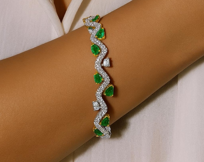17.09 Ct Zambian Green Emerald and Diamond Bracelet 18K Gold Luxury Fine Jewelry, Tennis Statement Bracelet Gift for Women