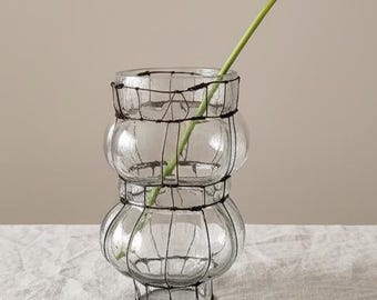 Escultura em arame de vidro soprado à mão, vaso de vidro transparente vintage, formato de bolha canelada, objeto de arte rústico envolto, peça decorativa.