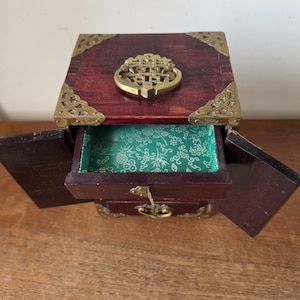 Vintage Chinese Jewelry Cabinet Wooden Keepsake Box Jade Panels Brass Mounted Miniature Apothecary Chest Asian Decor Locking Box image 7