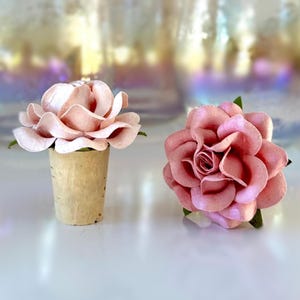 Flower Wine Bottle Stoppers in Organza Favor Bags | Winery Wedding Favors | Bridal Shower Gifts | Vino Before Vows Bachelorette Party