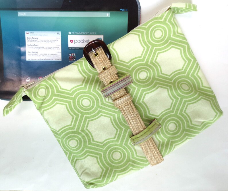 Garden Party Lime Green Bag for iPad, Kindle Fire HD and Nook HD Plus, with Woven Straw Strap image 4