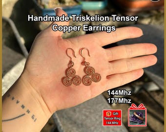 Handgemaakte Triskelion Tensor koperen oorbellen | Heilige geometrie, 144 Hz 177 Hz sieraden