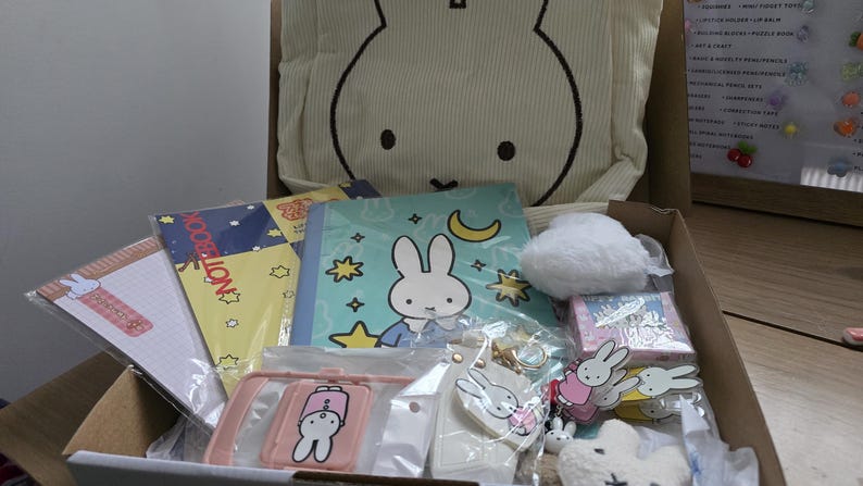 Kawaii Mystery Scoop Box – Pastel Stationery, Surprise Accessories, Gifts, Hampers & More (Australia based) image 13
