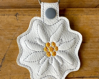 ITH embroidery file – Edelweiss key ring (3D effect)