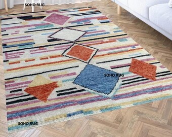 Colorful Geometric Diamond Pattern Hand-Knotted Wool Carpet - Contemporary Boho Area Rug.