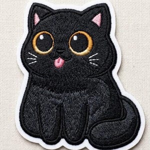 Big Eyes Black Cat Patch | Cute Derp Kitten Iron-On Emblem | Japanese Aesthetic Animal Badge | DIY Tote Bag Decor