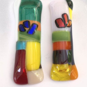 OFERTA !!! 2 Mezuzah mezuza artesanal pequena de vidro fundido da Dalit Glass