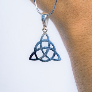 Triquetra pendant, sterling silver Celtic knot necklace, Irish, Holy trinity, mind, body spirit jewelry, S trinity knot