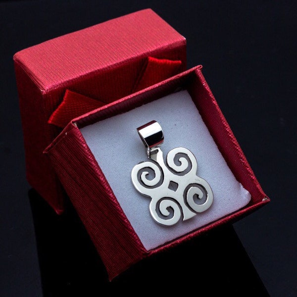 Bijoux pour la récupération, les moments difficiles, la maladie, collier en corne de bélier, ghanéen, symbole Adinkra Dwennimmen signifiant force intérieure, humilité