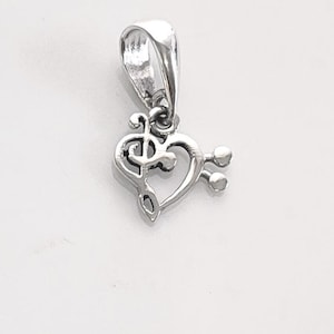 Dainty Music note pendant, Silver Heart necklace, Music Lover necklace, Sterling silver, handmade Jewelry,  for her