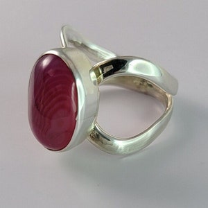 Handmade pink ring, gift for her, oval fuchsia stone, one of a kind, artisan jewelry