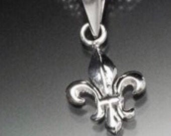 ブレスレット LESS IS MORE silver fleur necklace Amazon.com: Phillip Gavriel Oxidized Sterling Silver Fleur