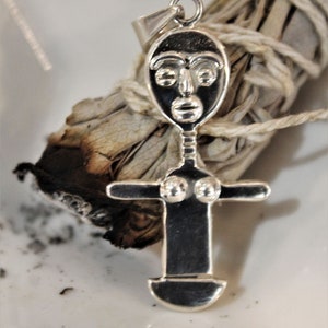 Akwaba Doll Necklace Silver fertility dolls, akua&#39;ba are those of the Ashanti people, akua&#39;ba have large, disc-like heads
