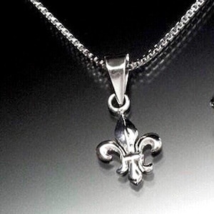 Handmade Sterling Silver Fleur de Lis Pendant Necklace - New Orleans