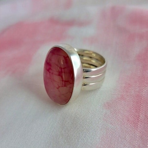 Handmade pink ring, gift for her, oval fuchsia stone, one of a kind, artisan jewelry