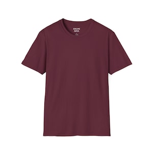 Unisex Maroon Softstyle T-Shirt: Cozy Ring-Spun Cotton Unisex Tee