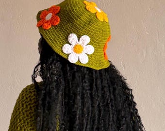 Crochet flower bucket hat
