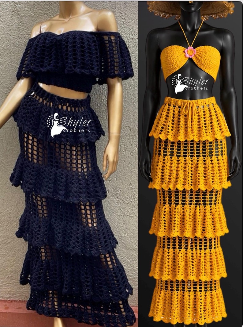 Peut inclure: Deux ensembles deux pi&egrave;ces en crochet sur mannequins. L'ensemble de gauche est bleu marine fonc&eacute; avec un haut &agrave; &eacute;paules d&eacute;nud&eacute;es et une jupe longue &agrave; &eacute;tages en maille ouverte. L'ensemble de droite est jaune vif avec un haut dos nu et une fleur rose.