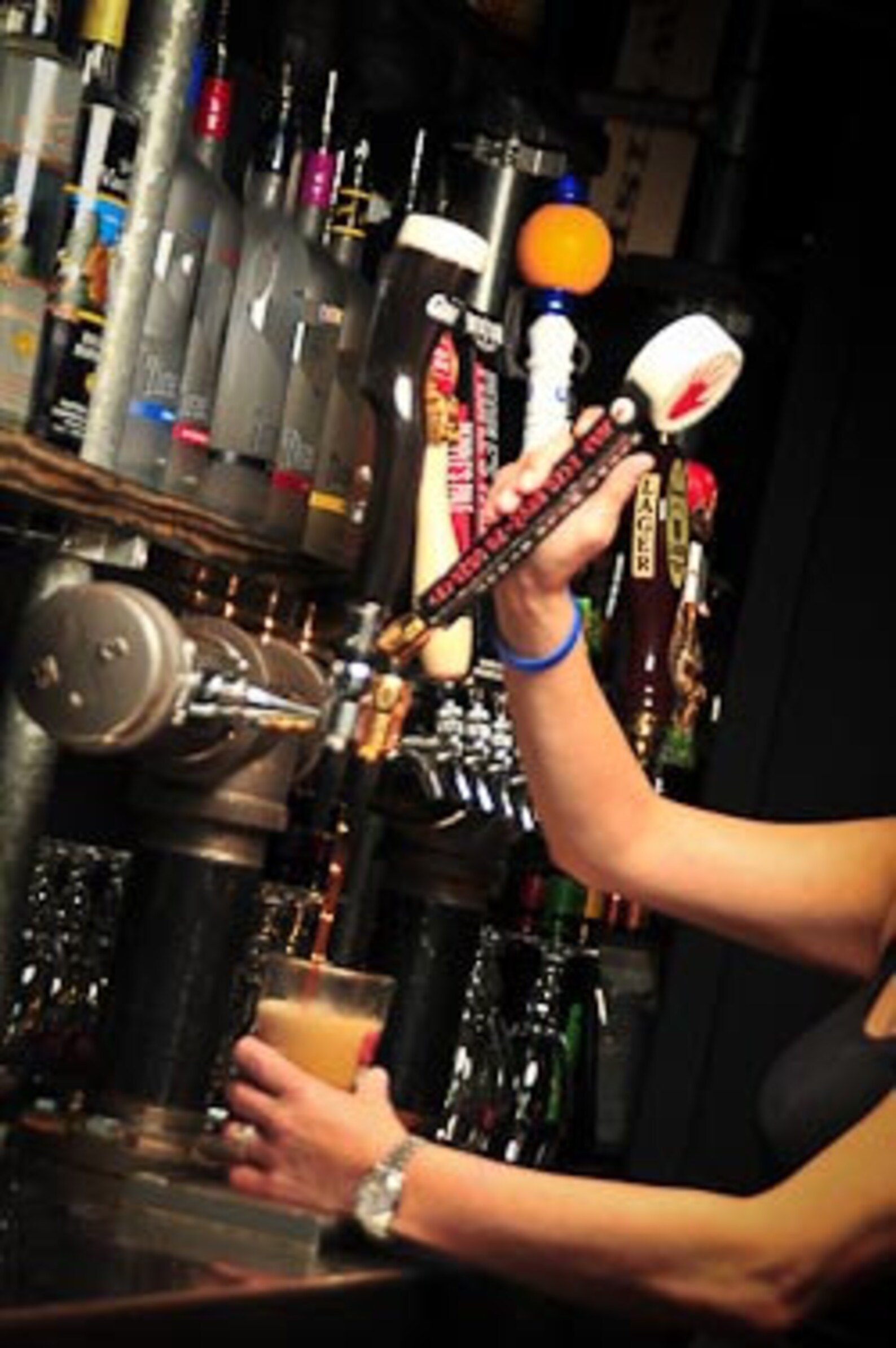 Unique Custom 10 or 12 Tap Iron Pipe Beer Tap Tower Double T Etsy