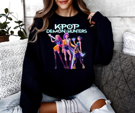 Kpop Demon Hunters Huntrix Heroic Poses Group Shot Shirt, Demon Hunters Hoodie, Huntrix Sweatshirt,Saja Girls Fan Shirt, Huntrix Girls Shirt