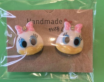 Daisy duck studs
