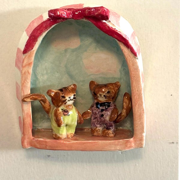 Les Amis small kitty diorama