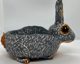 Sgraffito Rabbit Bowl